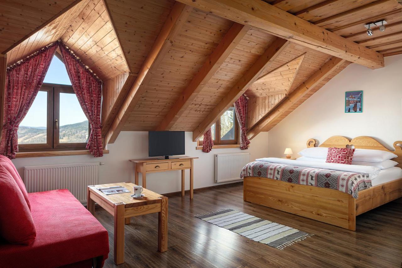 Hotel Krizovy Vrch Jeseník Esterno foto